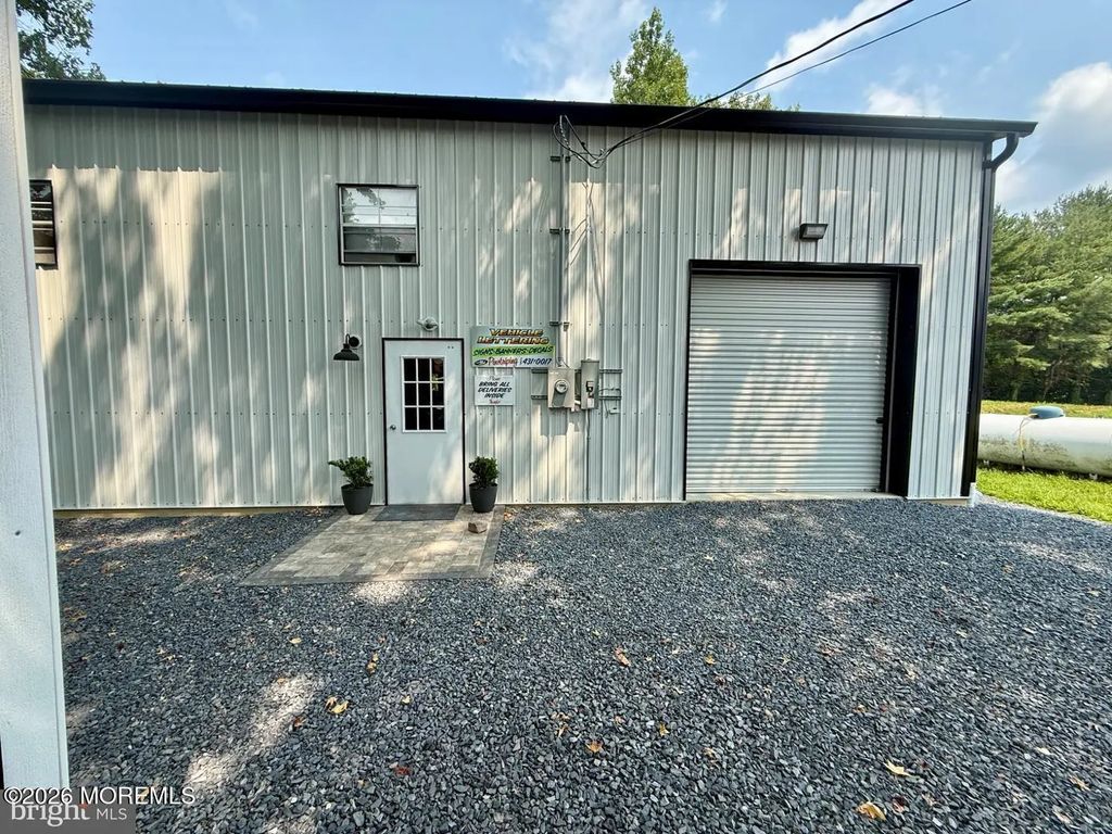245 Cookstown New Egypt Road, Wrightstown