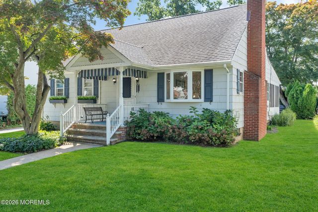 419 Jersey Avenue, Spring Lake
