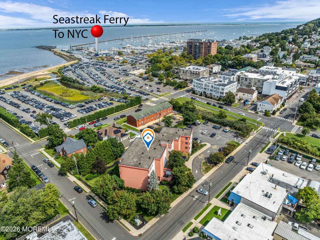 32 Center Avenue 3, Atlantic Highlands