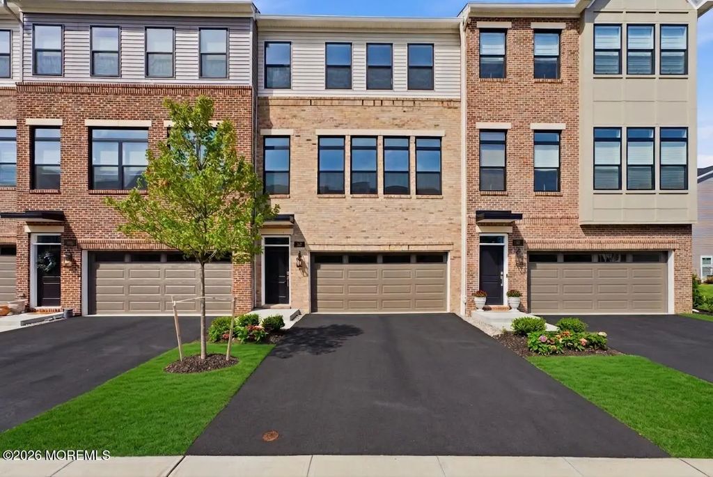68 Augustus Drive 87, Middletown