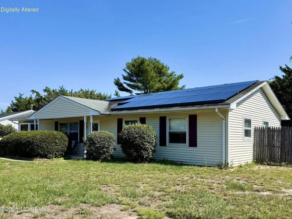 122 Beverly Drive, Barnegat