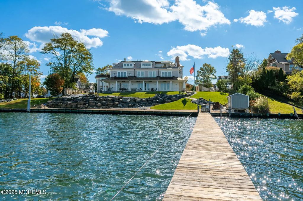 1 Second Street, Rumson