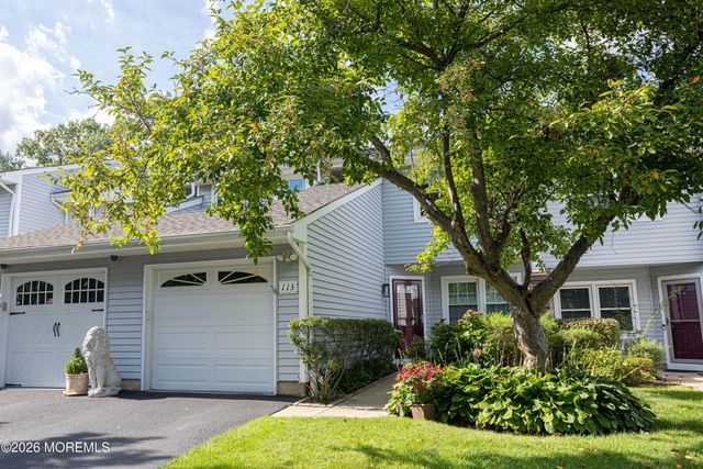 113 Woodmere Drive 502, Parlin