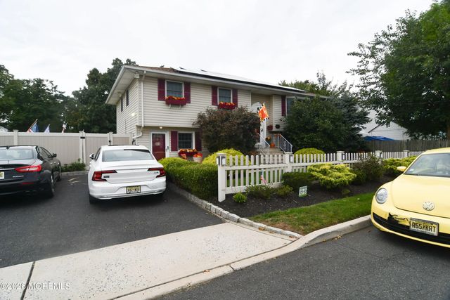 902 10th Street, Union Beach