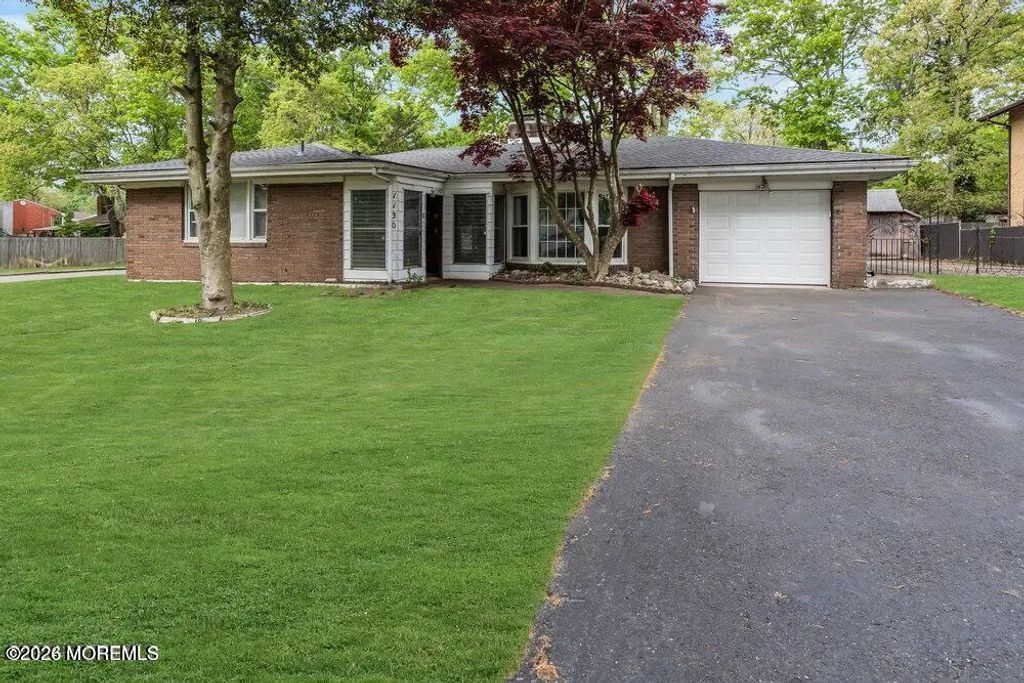 1130 Kenton Drive, Toms River