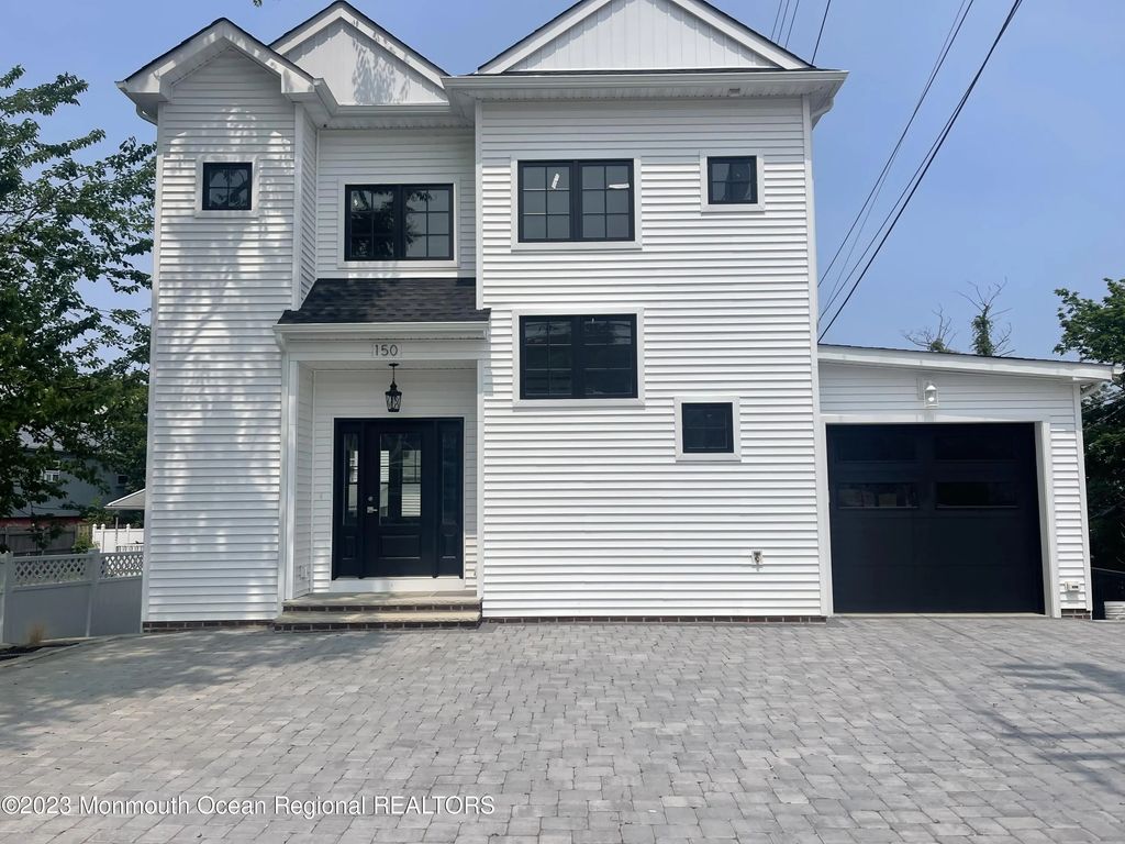 150 Navesink Avenue, Highlands