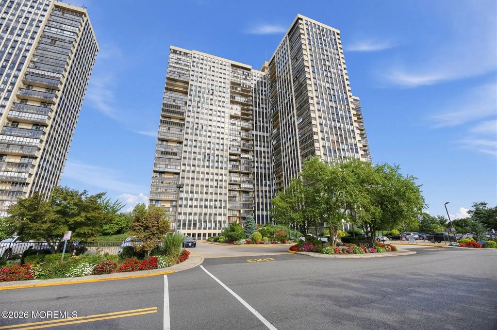200 Winston Drive C0901, Cliffside Park