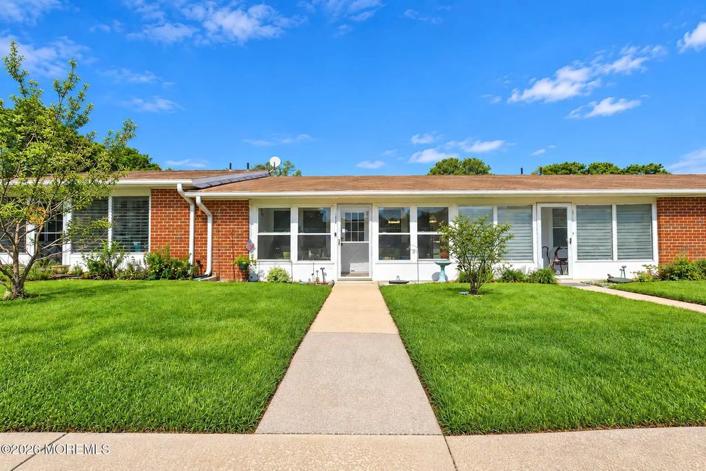 1017d Aberdeen Drive, Lakewood