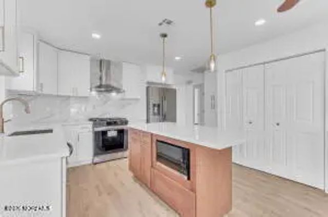2 Sabinas Street, Toms River
