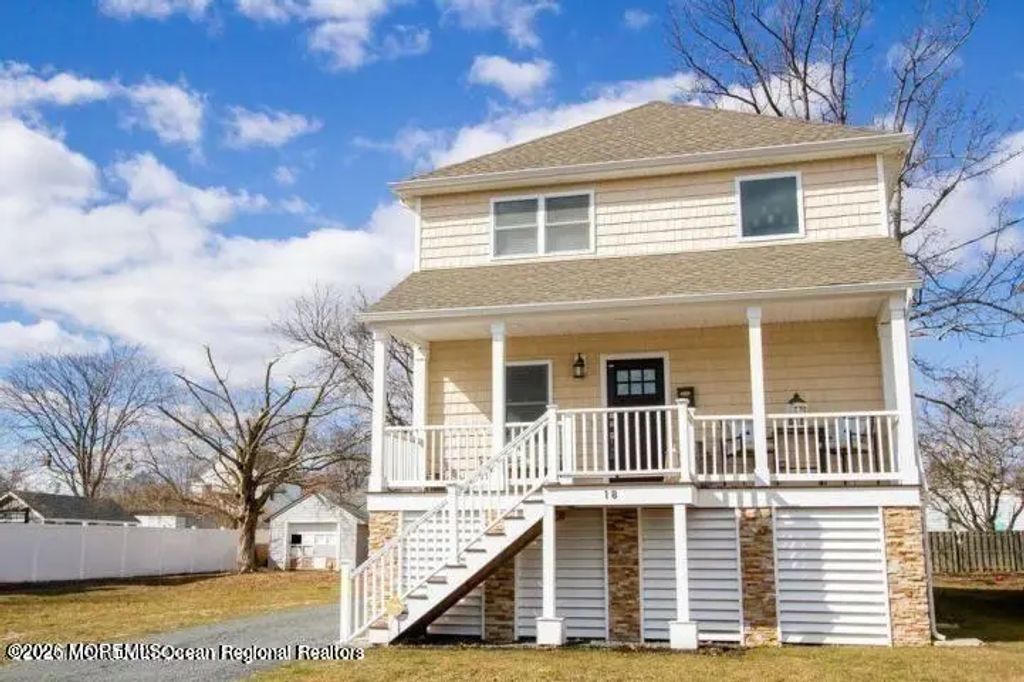 18 Catherine Street, Long Branch