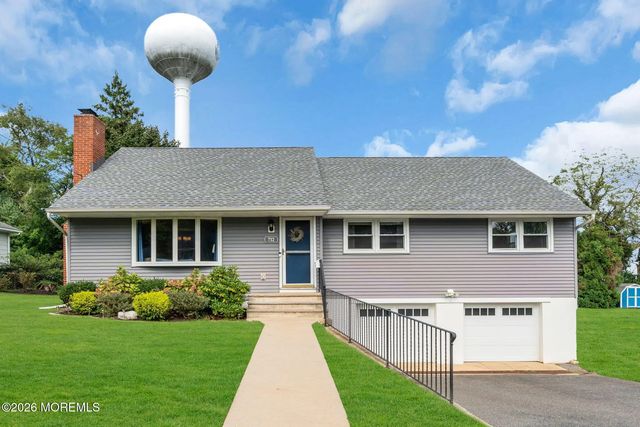 712 Howell Drive, Brielle