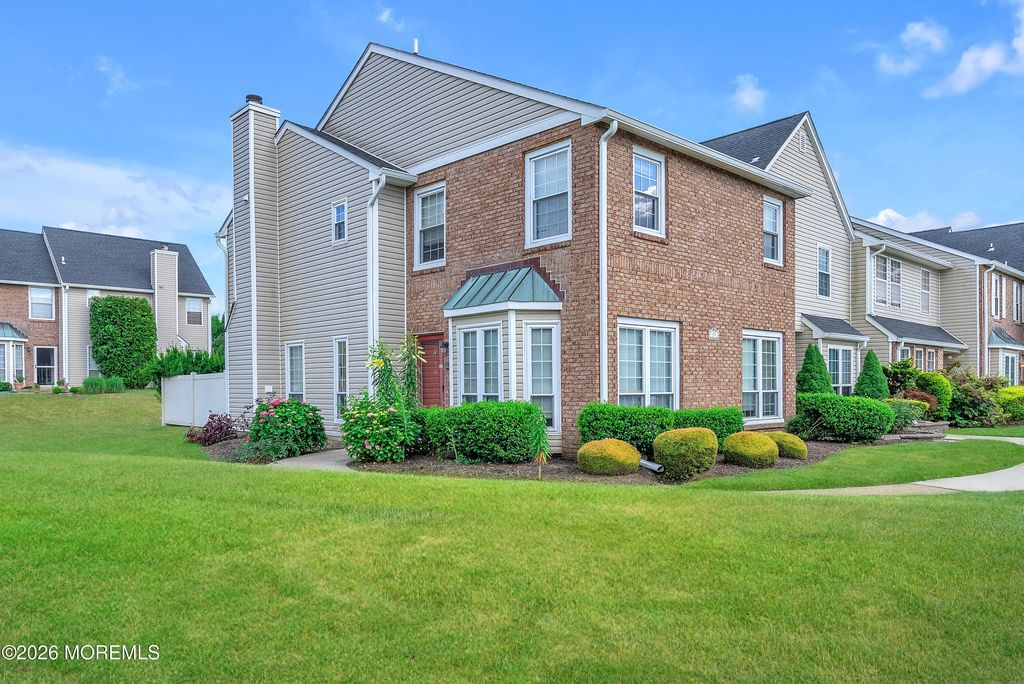 79 Dartmouth Place, Morganville