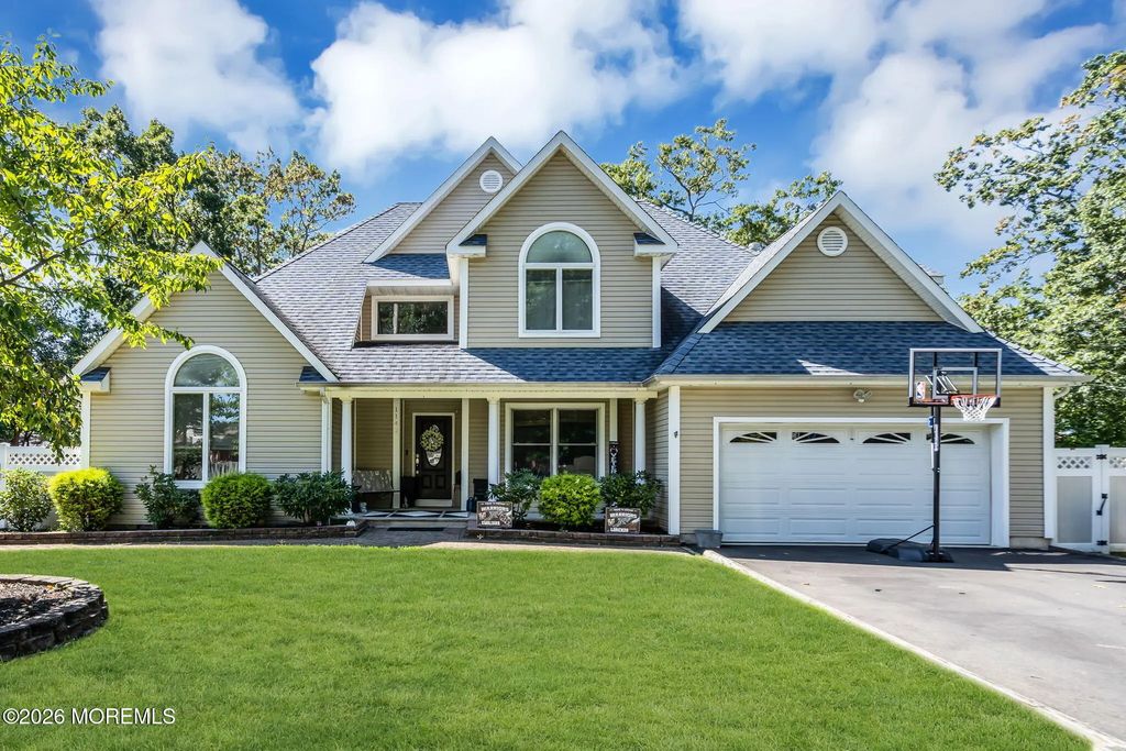1142 Kenton Drive, Toms River