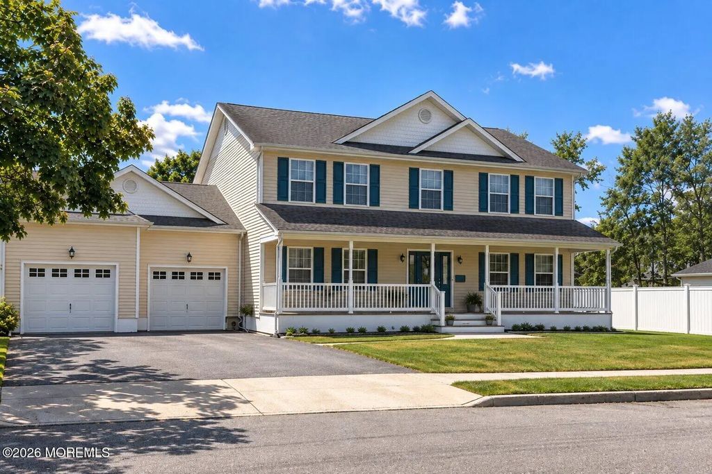 24 Messenger Street, Toms River