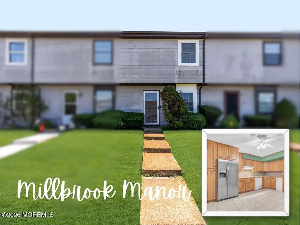 1146 Sawmill Road, Brick