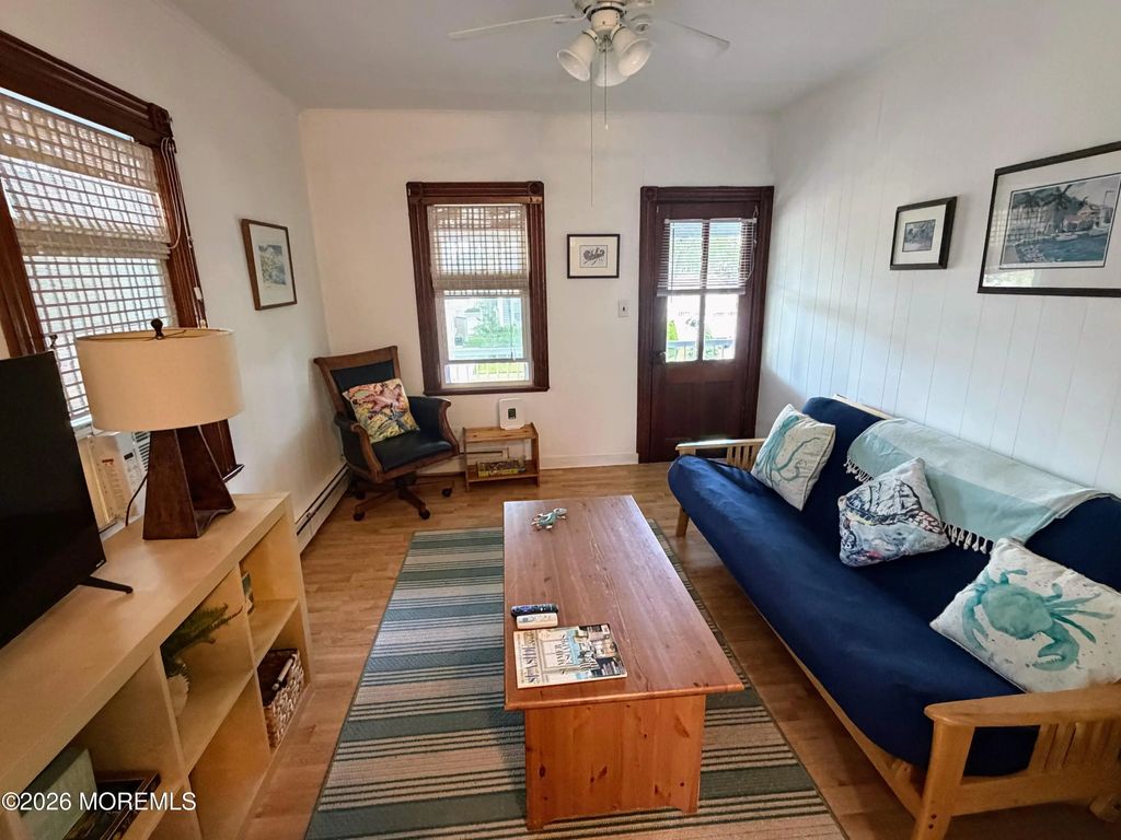 903 C Street, Belmar