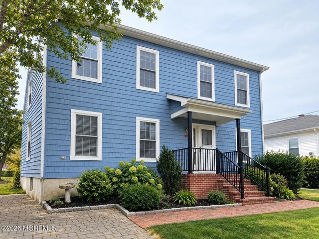 262 Evergreen Drive, Bayville