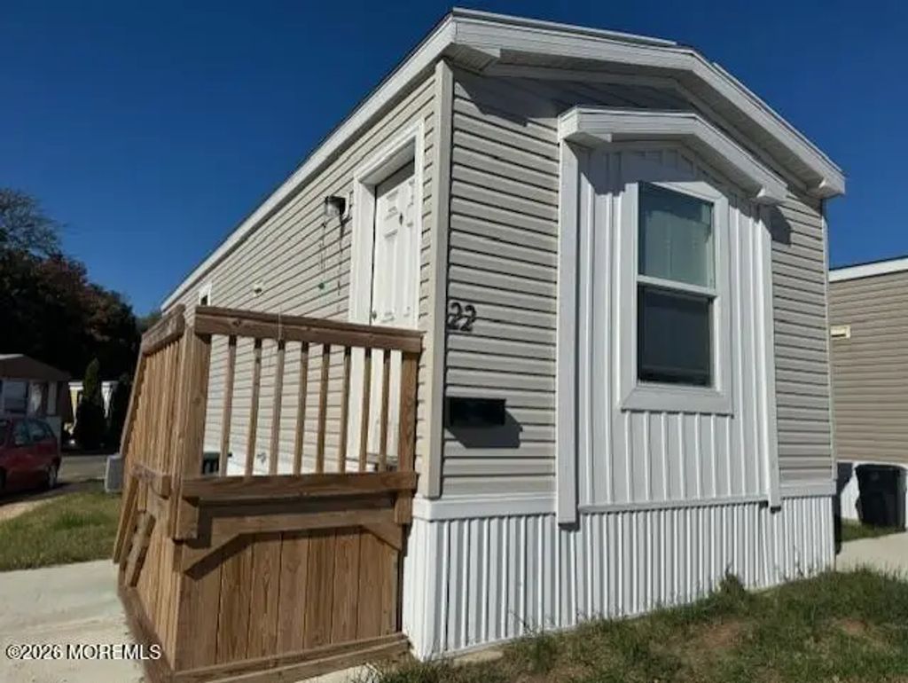 22 Avenue C, Hazlet