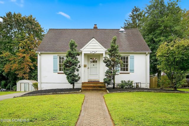 78 Clinton Avenue, Eatontown