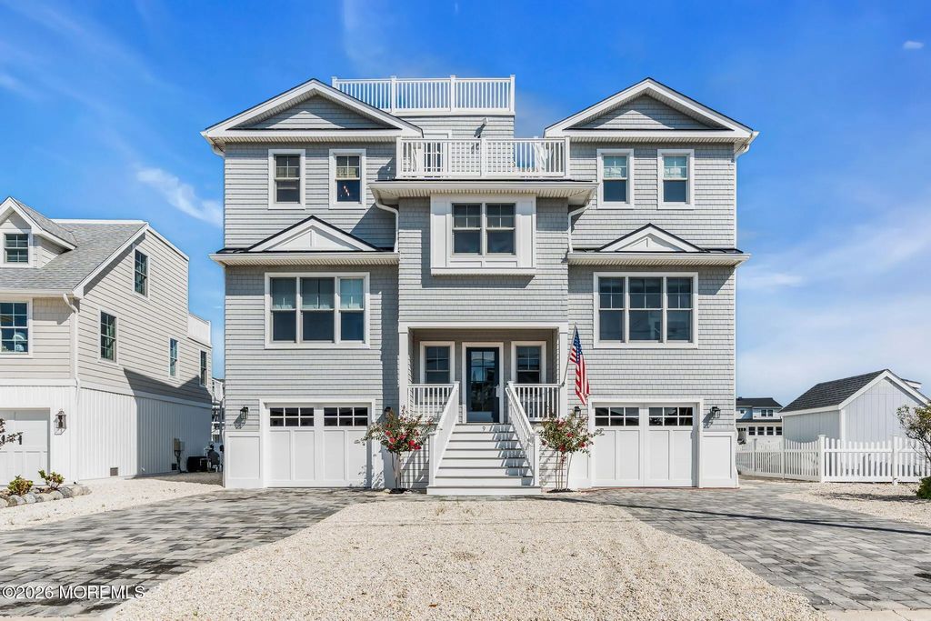 9 Alma Road, Long Beach Twp