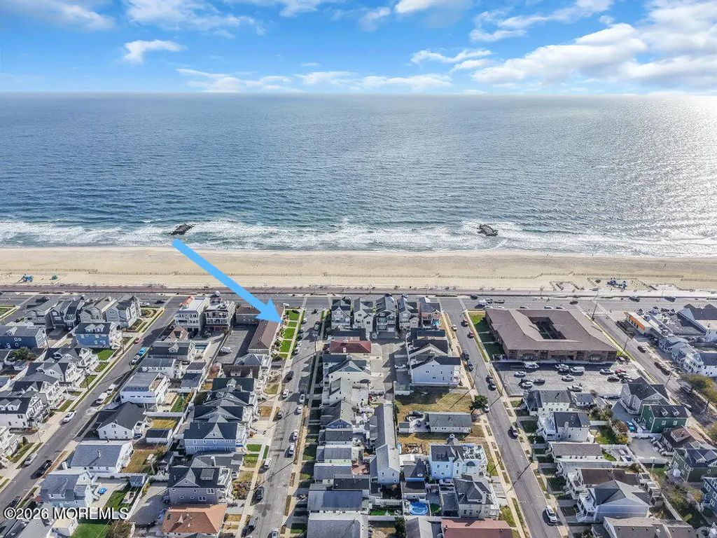1304 Ocean Avenue 6b, Belmar