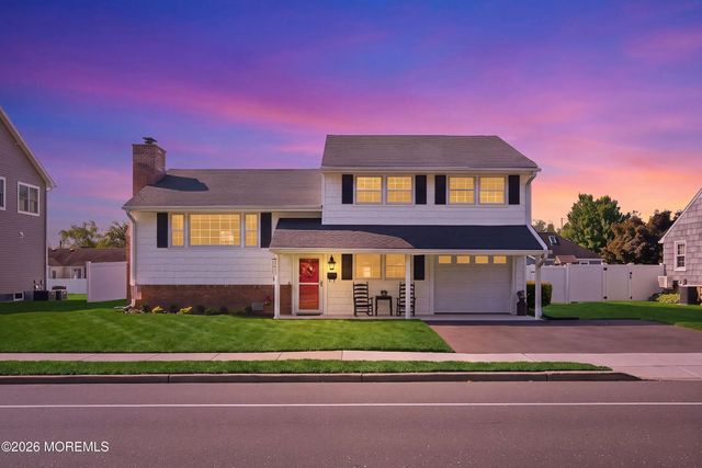 1119 Lakewood Road, Manasquan