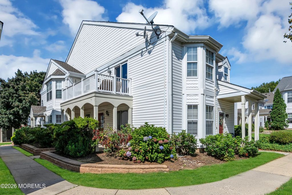 133 Tulip Lane, Freehold