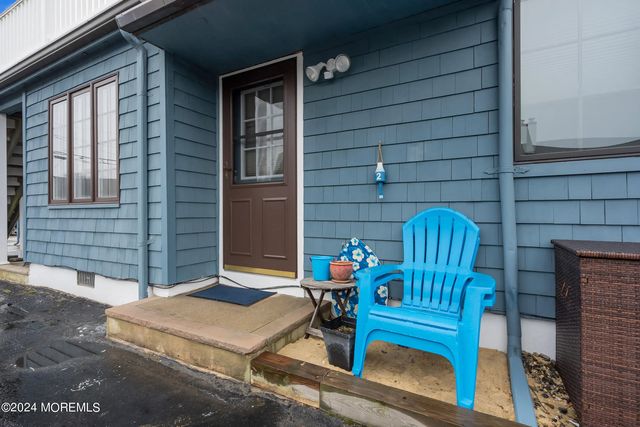 1605 Grand Central Avenue 2, Lavallette