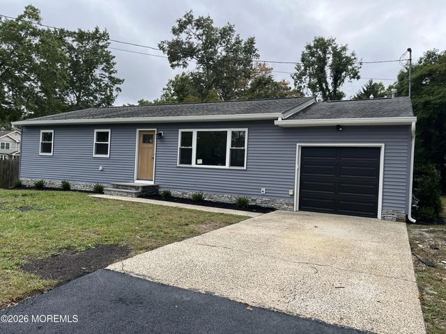1703 Whitcomb Road, Forked River