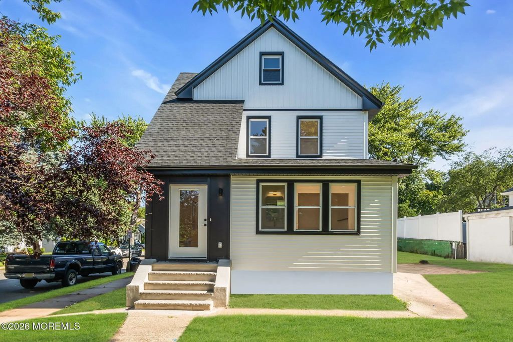 17 S Midland Avenue, Kearny