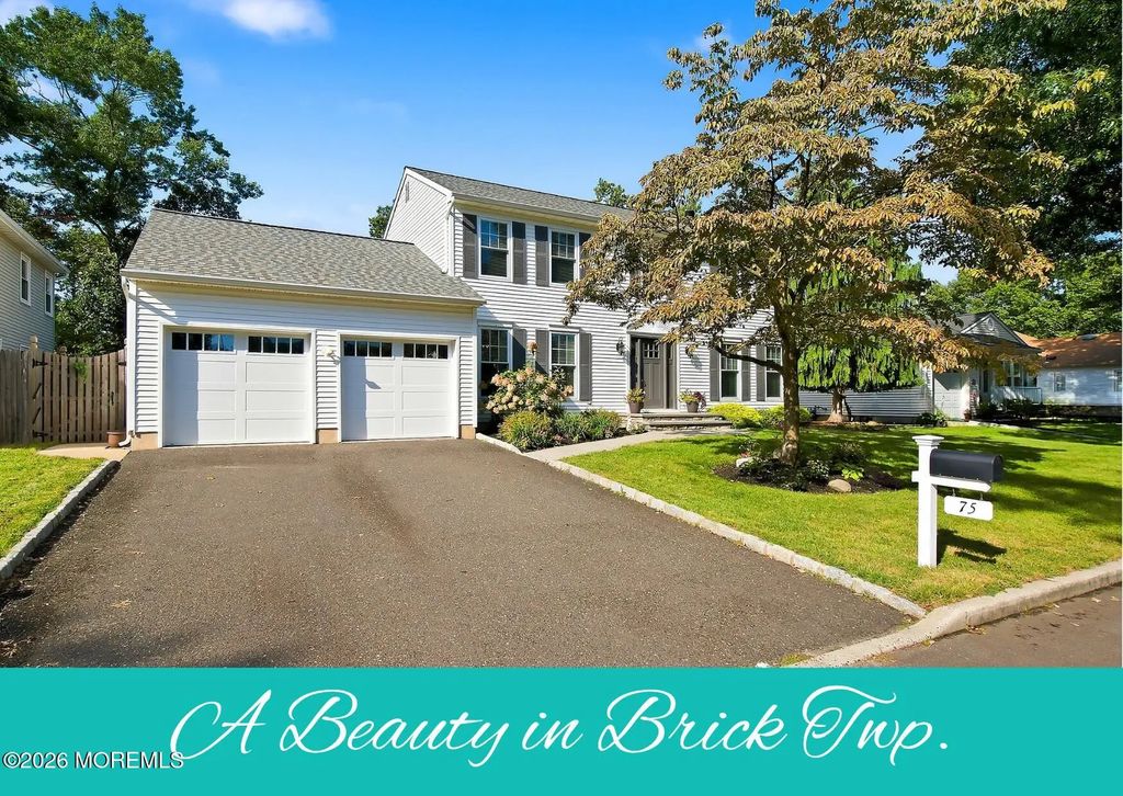 75 Chestnut Avenue, Brick