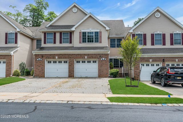 44 Smock Court, Manalapan