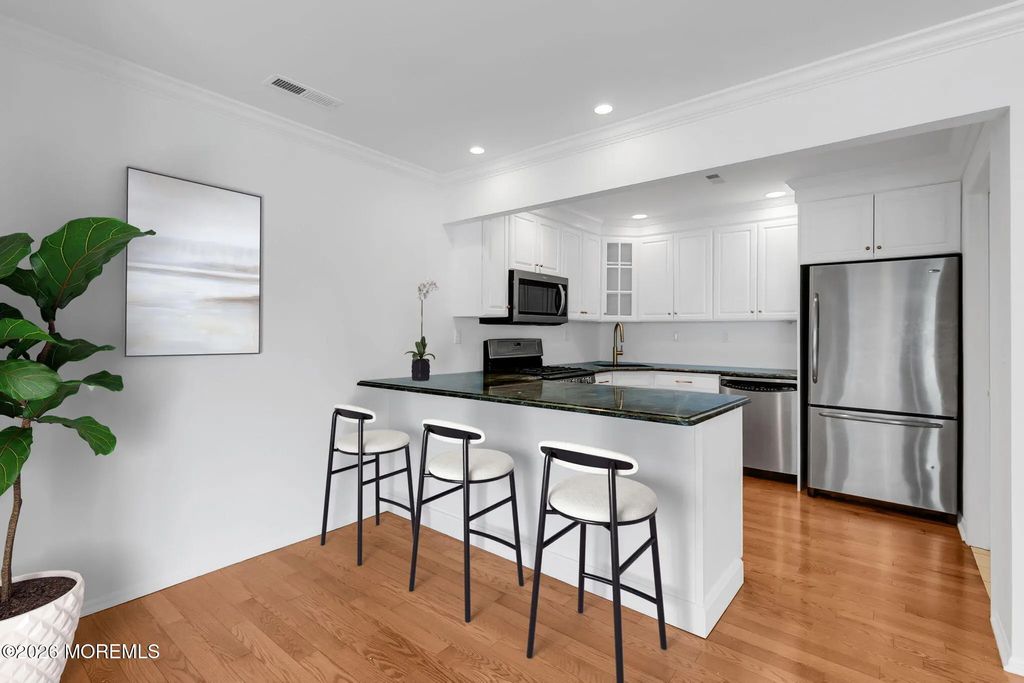 146 Viburnum Terrace, Middletown