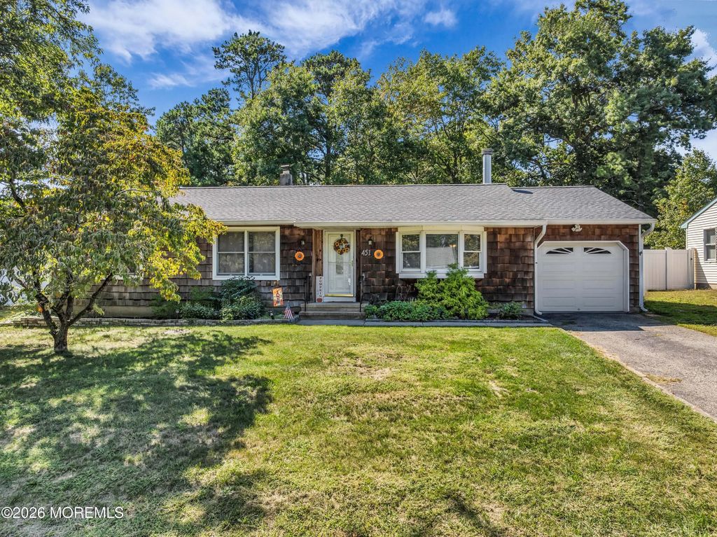 451 Beacon Street, Toms River