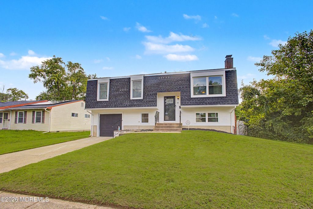 18 Sandal Lane, Willingboro
