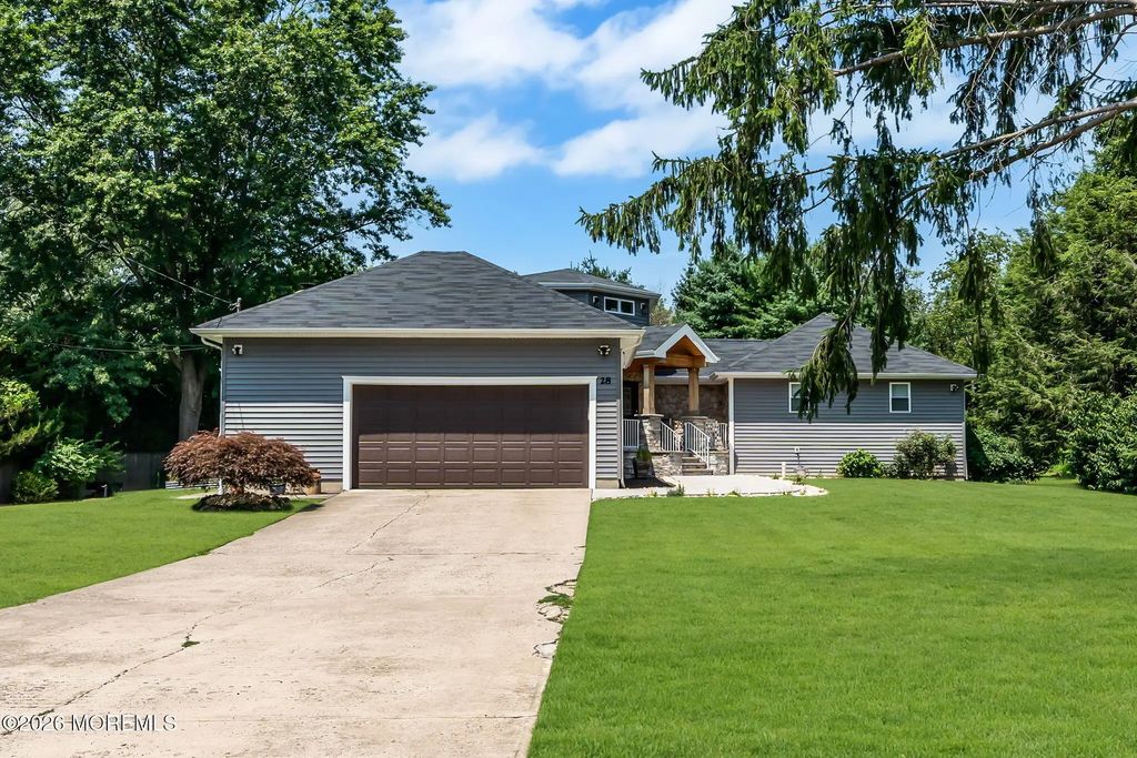 28 Five Points Road, Freehold