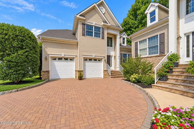 25 Brittany Court, Atlantic Highlands