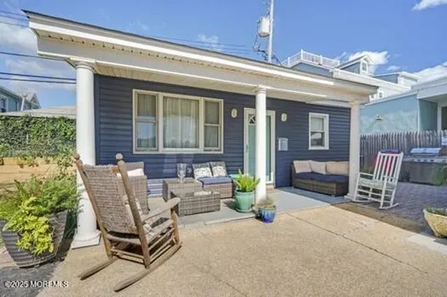 106 Mccabe Avenue, Bradley Beach