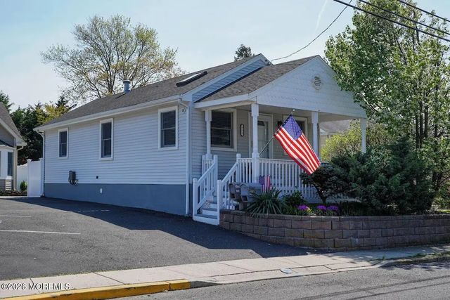 639 Redmond Avenue, Lake Como