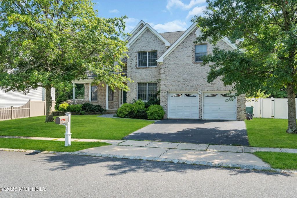 12 Vicari Way, Little Egg Harbor