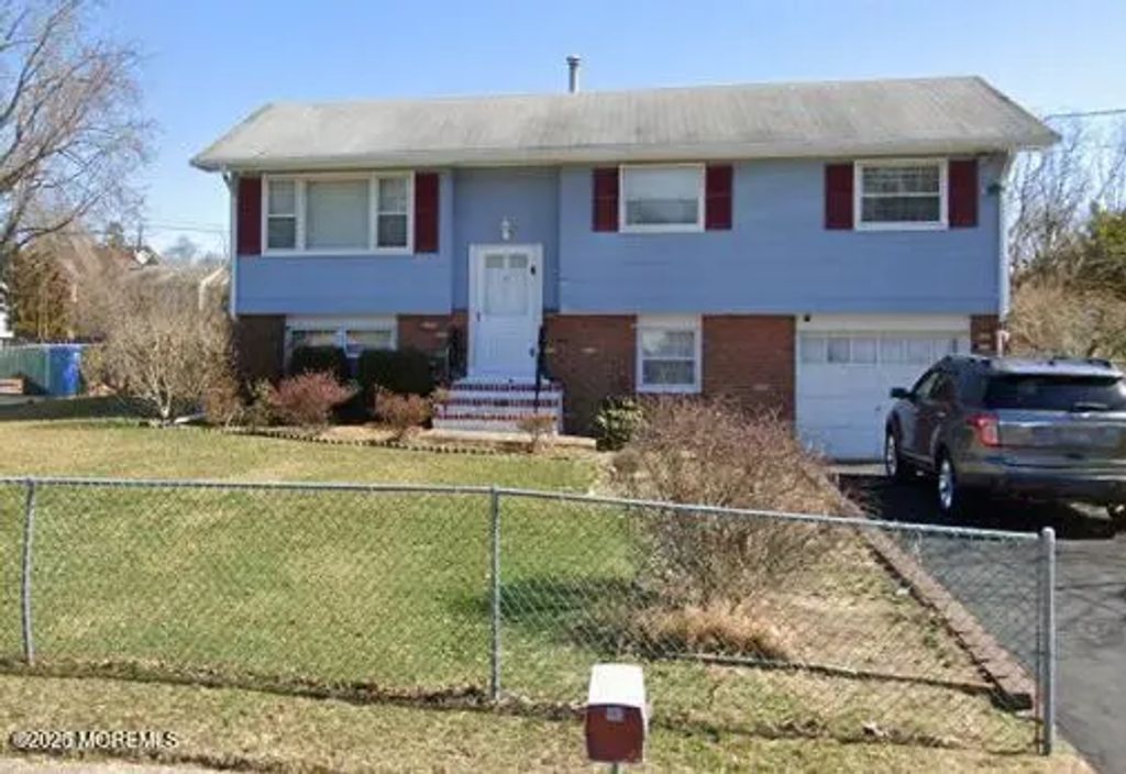 619 Fountain Drive, Toms River