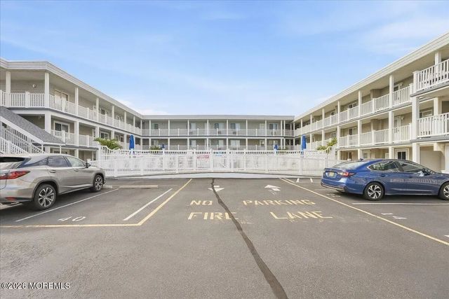 1 2nd Avenue 8, Seaside Heights