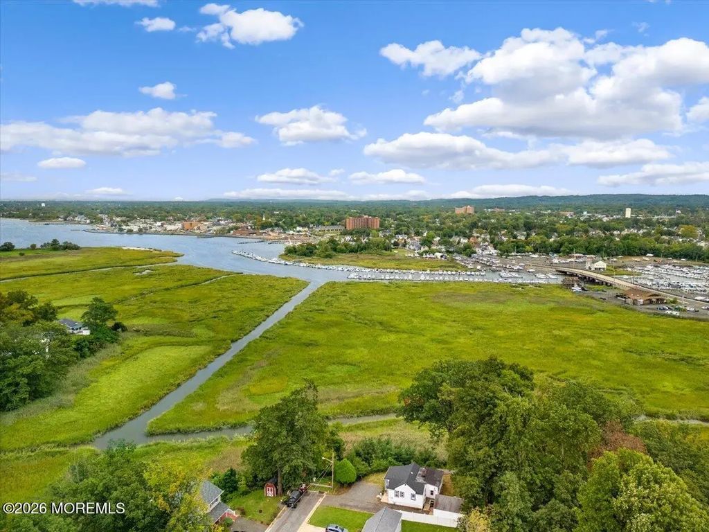 471 Beverly Drive, Keyport