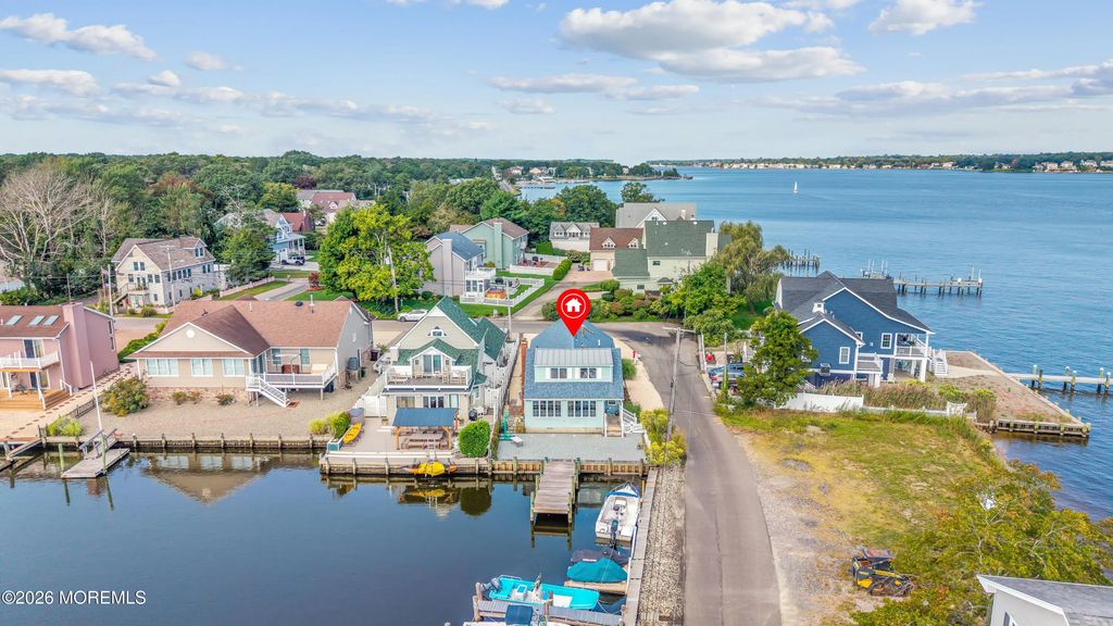 1 Tudor Avenue, Pine Beach