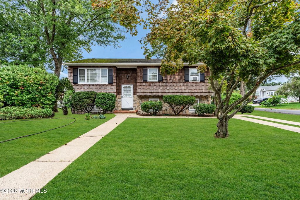 1100 5th Avenue, Toms River