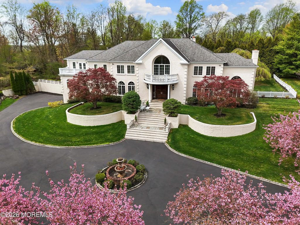 6 Hayes Court, Atlantic Highlands