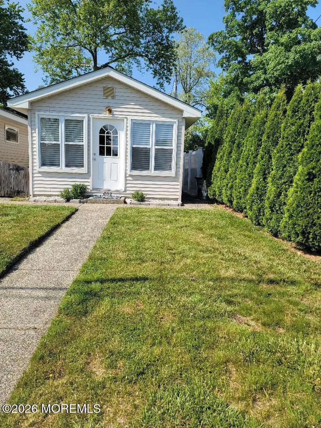 602 Central Avenue, Spring Lake Heights