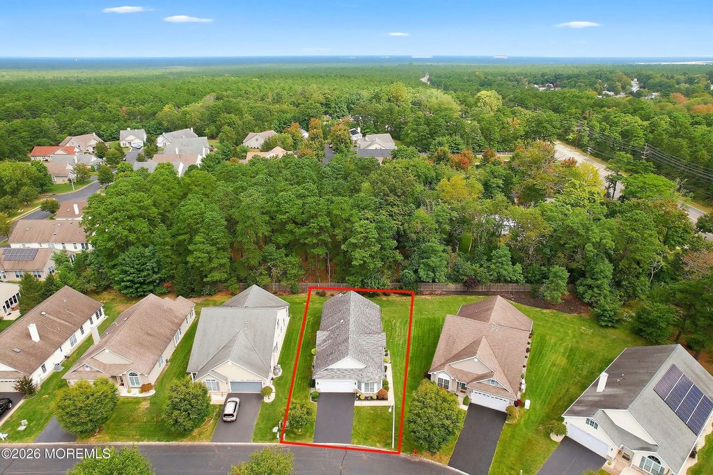 607 Timberline Lane, Whiting