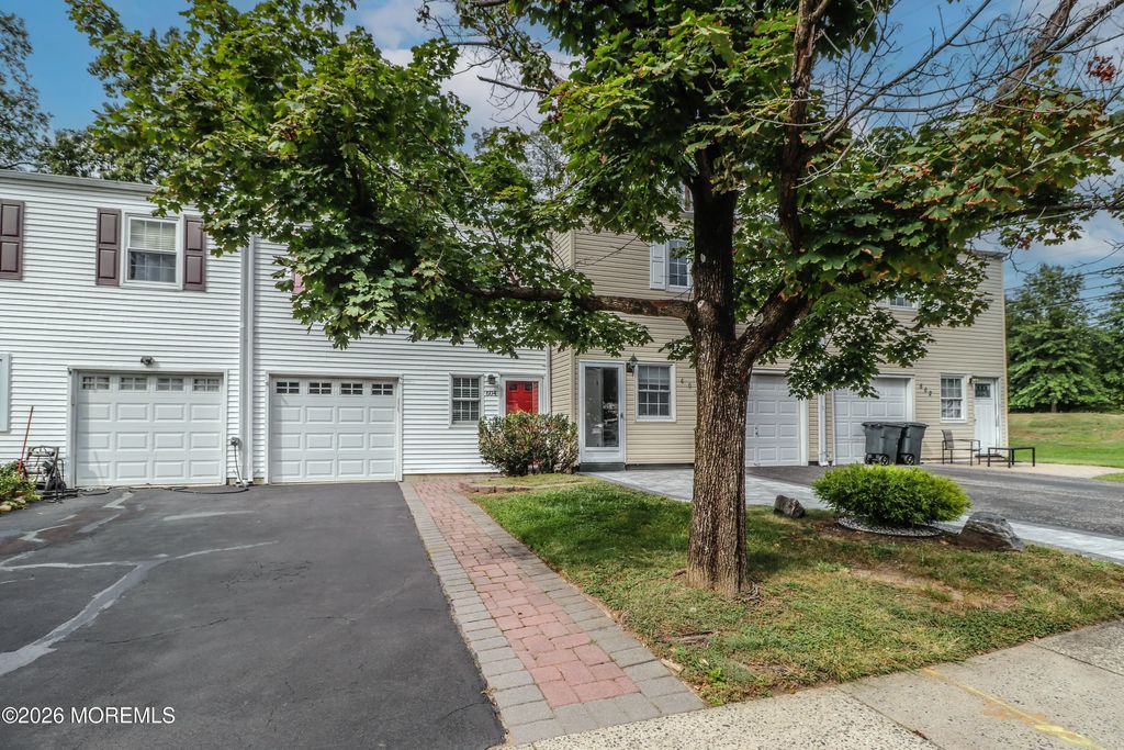 604 Randall Way, Aberdeen