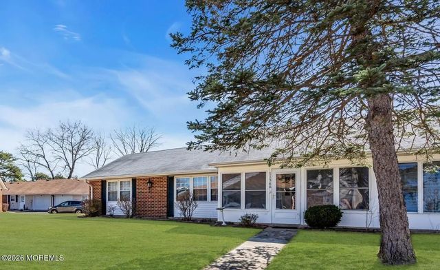 1134 A Argyll Circle, Lakewood